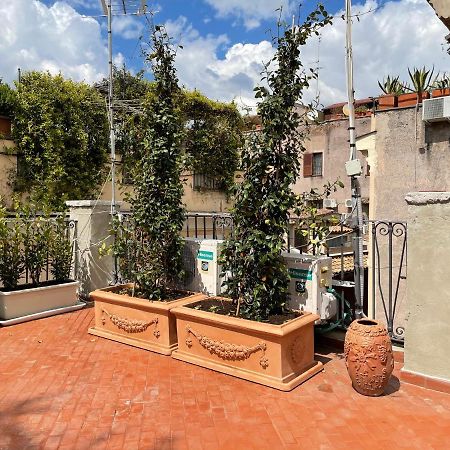 Вилла Campo De Fiori Palace Рим Экстерьер фото